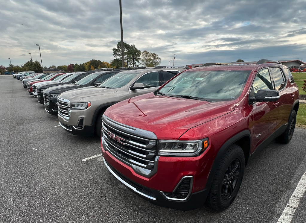 Lineup of 2023 GMC SUVs on display at Crain Buick GMC in Springdale
